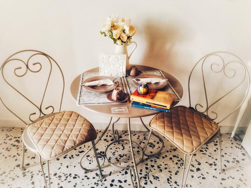 Bed & Breakfast Elegant - Il Vicolo Storico